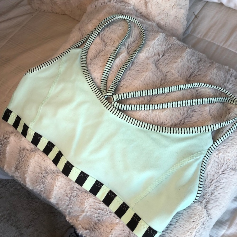 Lululemon Bra